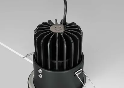 Встраиваемый светодиодный светильник Maytoni Technical Zoom Dim Triac DL034-L12W3K-D-B